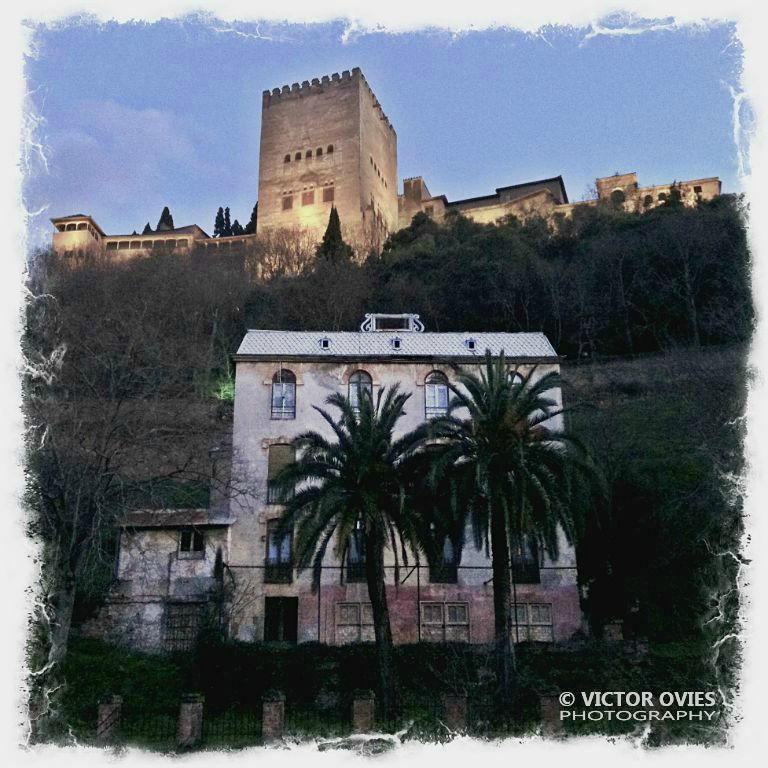 La Alhambra desde el Paseo de los Tristes